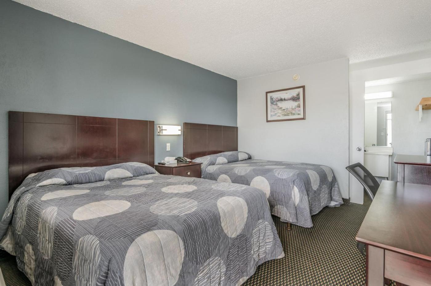 Motel Relax West Medical Center